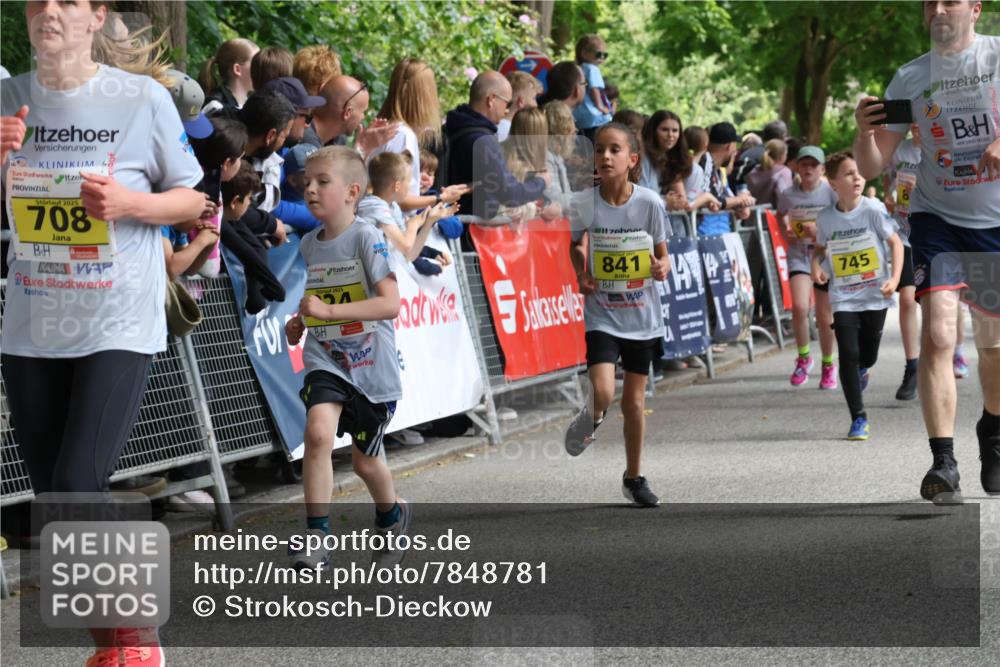 17.05.2025 - Störlauf Strokosch-Dieckow http://msf.ph/oto/7848781 17.05.2025 14:11:36 Ziel 48, 2025, 708, 2025, 841, 745 meine-sportfotos.de