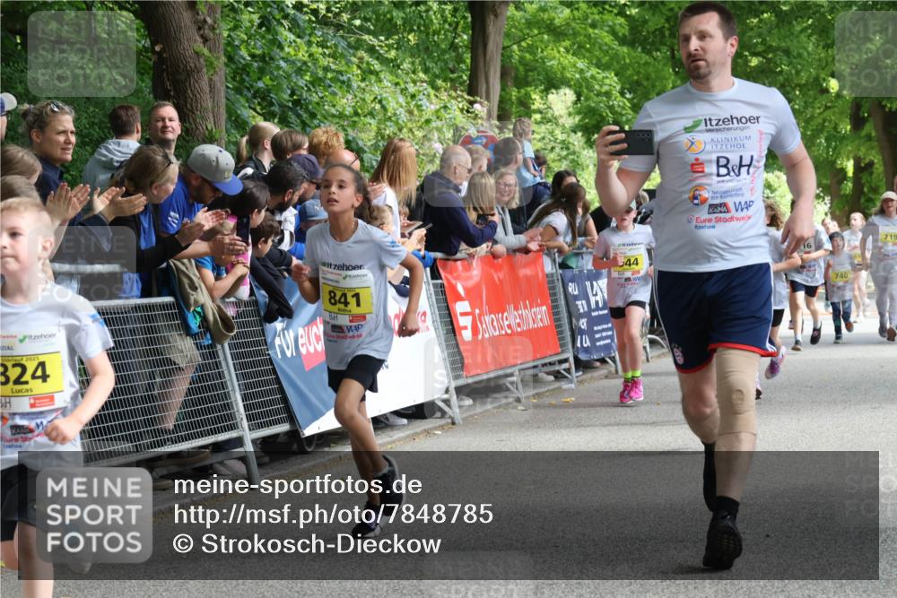 17.05.2025 - Störlauf Strokosch-Dieckow http://msf.ph/oto/7848785 17.05.2025 14:11:37 Ziel 2025, 324, 841, 544, 16, 740, 719 meine-sportfotos.de