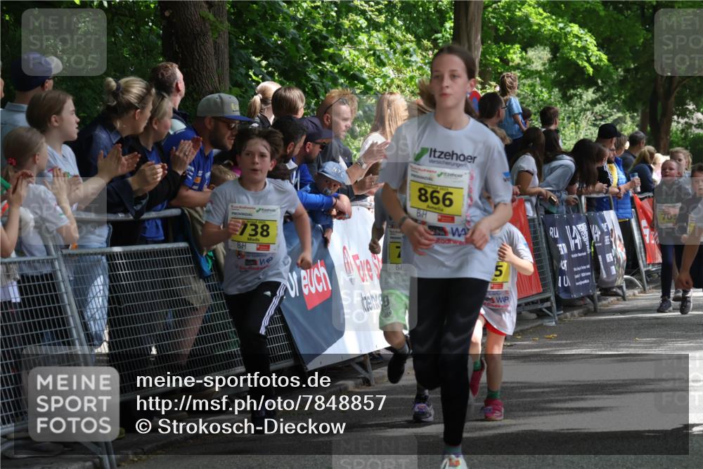 17.05.2025 - Störlauf Strokosch-Dieckow http://msf.ph/oto/7848857 17.05.2025 14:12:10 Ziel 738, 866, 40, 703 meine-sportfotos.de