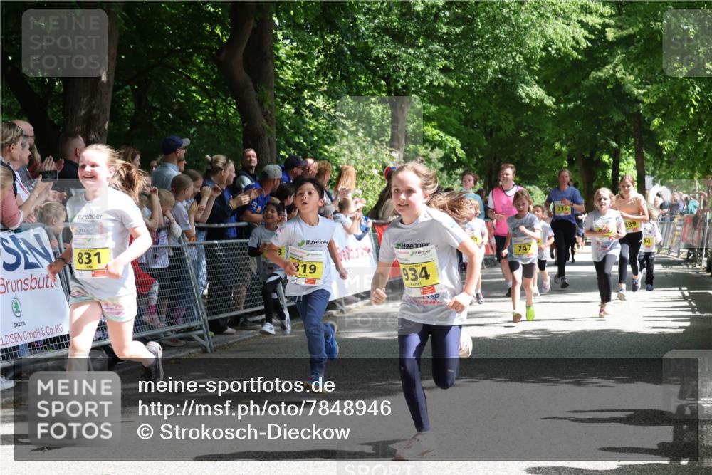17.05.2025 - Störlauf Strokosch-Dieckow http://msf.ph/oto/7848946 17.05.2025 14:12:54 Ziel 831, 819, 934, 747, 715, 889 meine-sportfotos.de