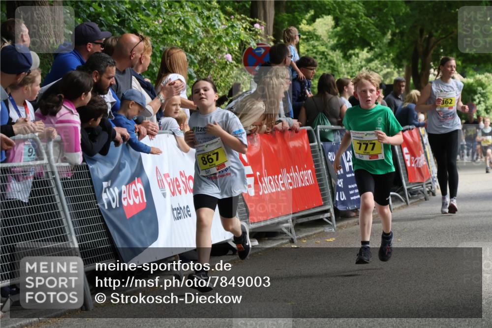 17.05.2025 - Störlauf Strokosch-Dieckow http://msf.ph/oto/7849003 17.05.2025 14:13:22 Ziel 9, 867, 70, 40, 777, 362 meine-sportfotos.de