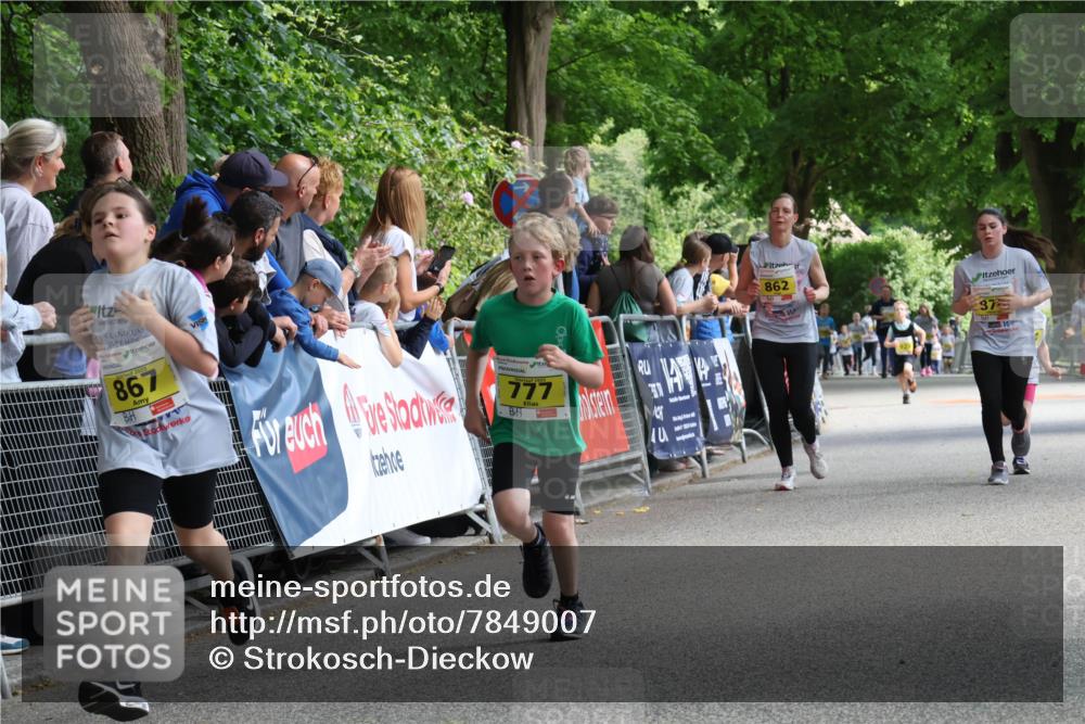 17.05.2025 - Störlauf Strokosch-Dieckow http://msf.ph/oto/7849007 17.05.2025 14:13:23 Ziel 867, 777, 862, 37 meine-sportfotos.de