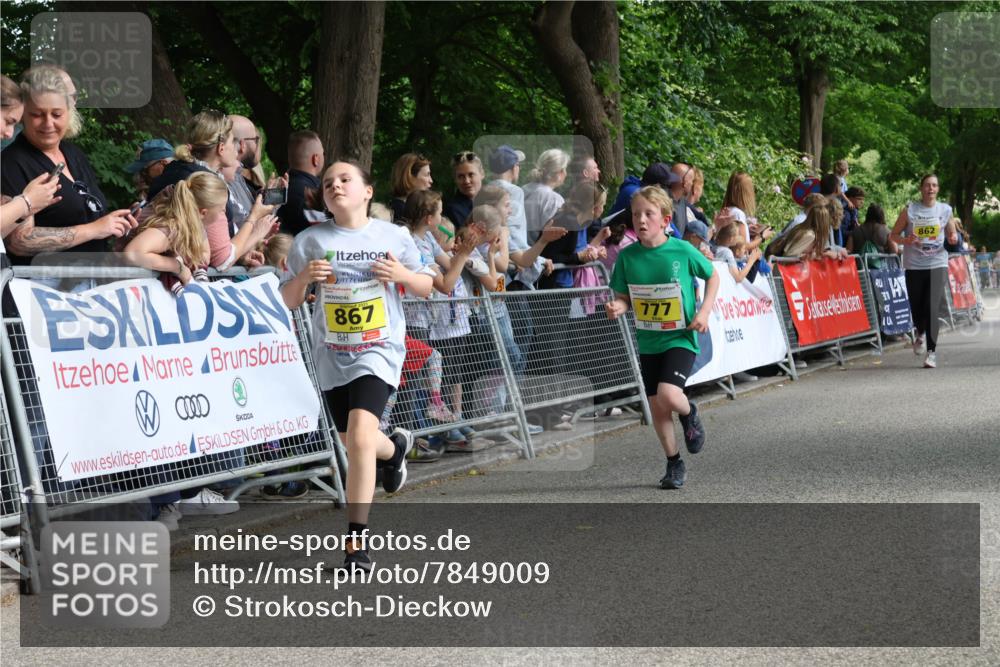 17.05.2025 - Störlauf Strokosch-Dieckow http://msf.ph/oto/7849009 17.05.2025 14:13:24 Ziel 867, 777, 862 meine-sportfotos.de