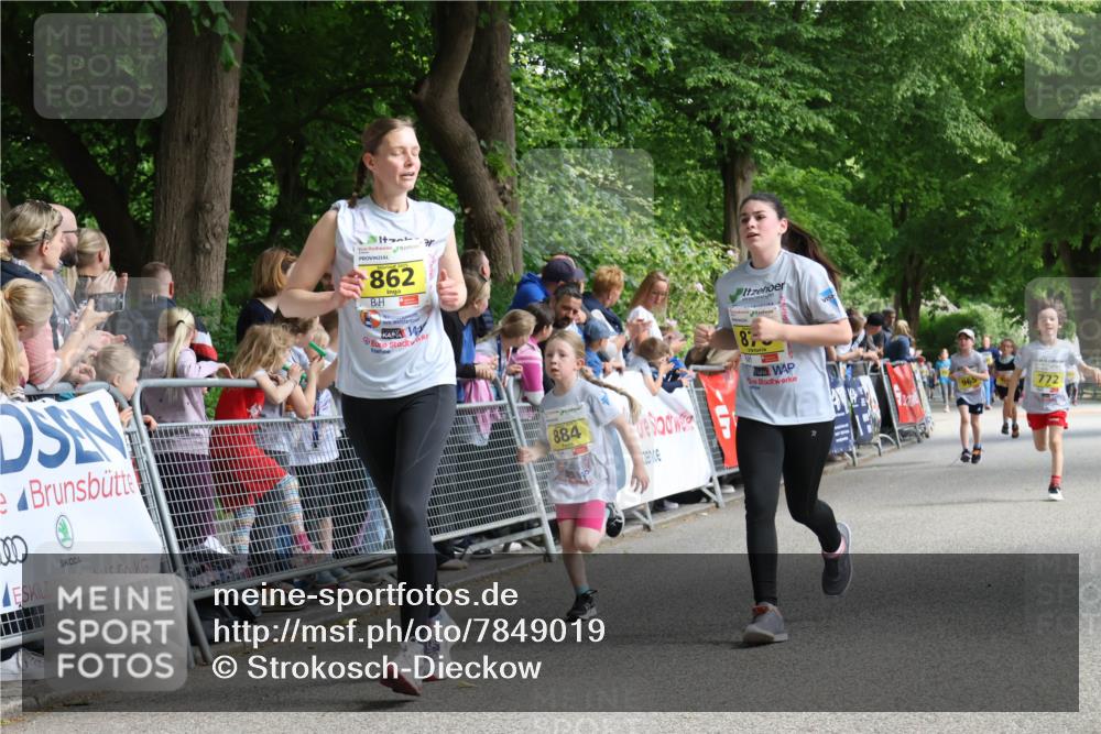17.05.2025 - Störlauf Strokosch-Dieckow http://msf.ph/oto/7849019 17.05.2025 14:13:28 Ziel 862, 884, 8, 772 meine-sportfotos.de