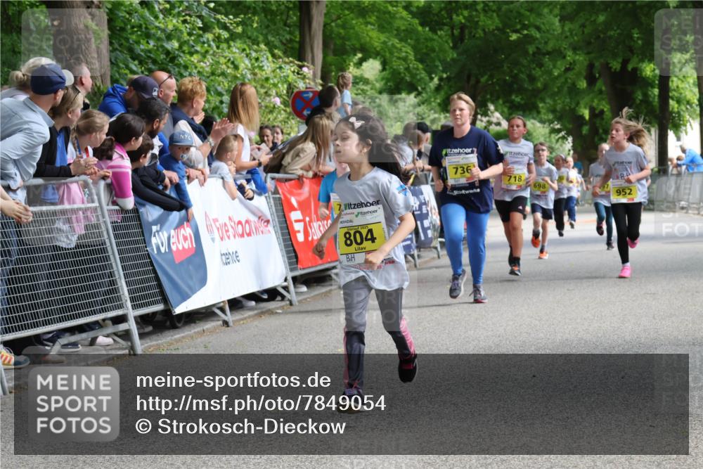 17.05.2025 - Störlauf Strokosch-Dieckow http://msf.ph/oto/7849054 17.05.2025 14:13:41 Ziel 736, 718, 698, 7, 2025, 804, 952 meine-sportfotos.de