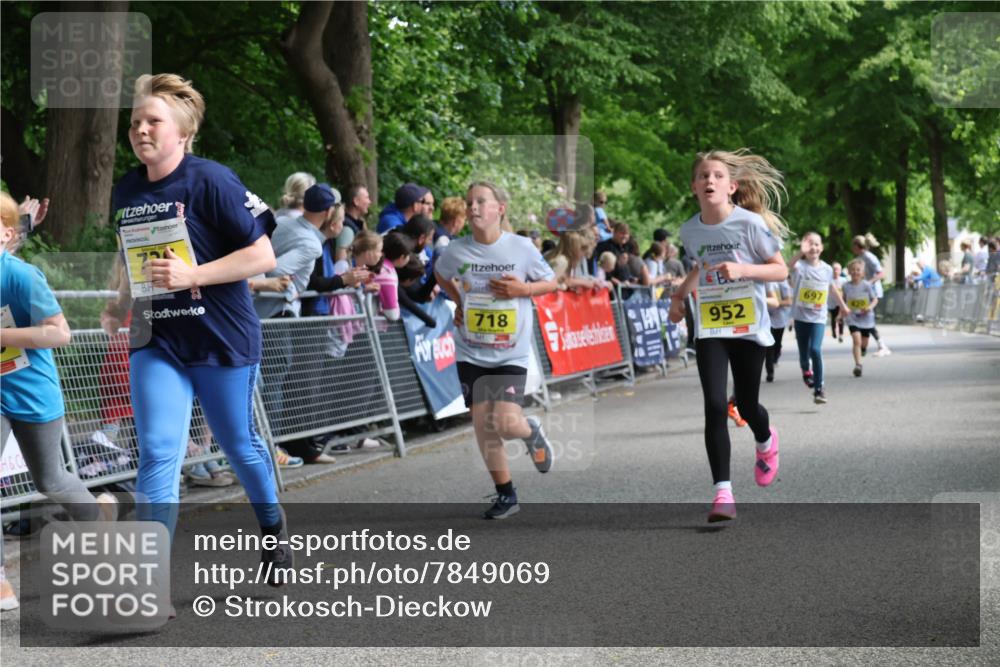 17.05.2025 - Störlauf Strokosch-Dieckow http://msf.ph/oto/7849069 17.05.2025 14:13:45 Ziel 718, 697, 952 meine-sportfotos.de