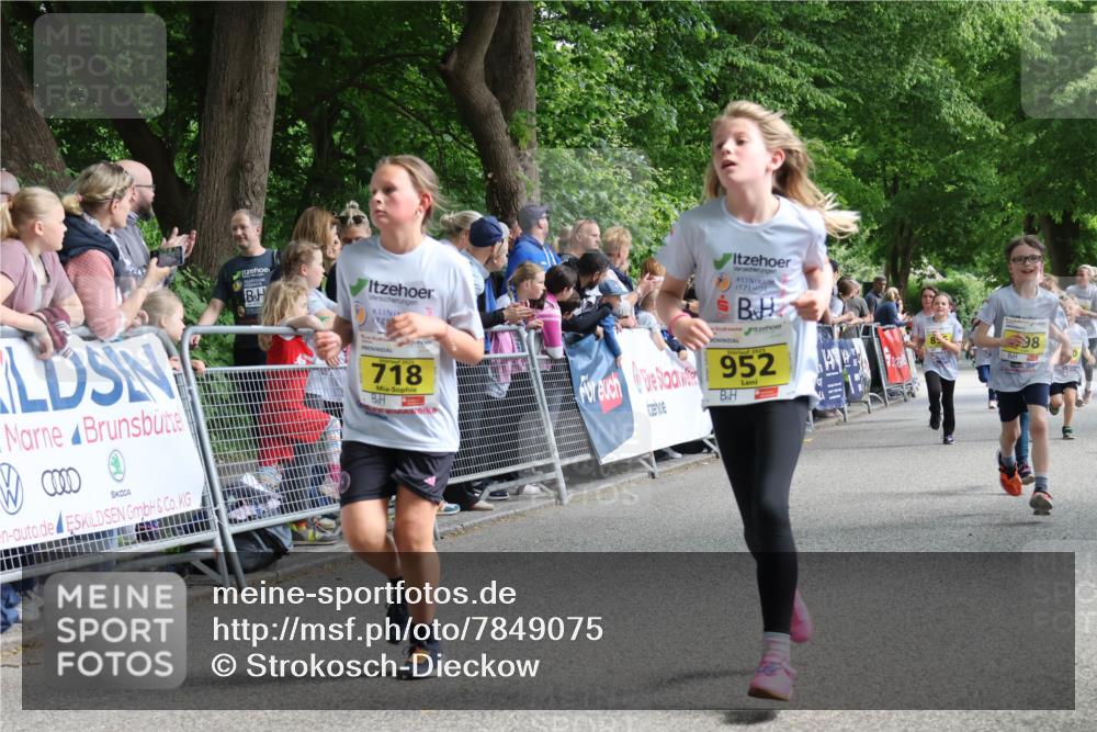 17.05.2025 - Störlauf Strokosch-Dieckow http://msf.ph/oto/7849075 17.05.2025 14:13:46 Ziel 718, 2025, 952, 98 meine-sportfotos.de