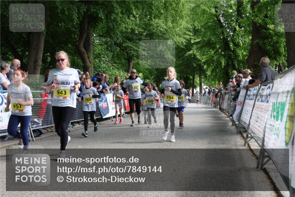 17.05.2025 - Störlauf Strokosch-Dieckow http://msf.ph/oto/7849144 17.05.2025 14:14:11 Ziel 957, 943, 760, 724, 839, 794, 842 meine-sportfotos.de
