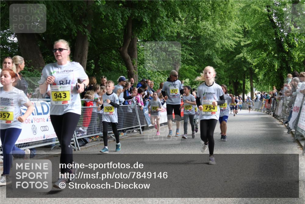 17.05.2025 - Störlauf Strokosch-Dieckow http://msf.ph/oto/7849146 17.05.2025 14:14:11 Ziel 957, 943, 760, 832, 724, 839, 794, 42 meine-sportfotos.de