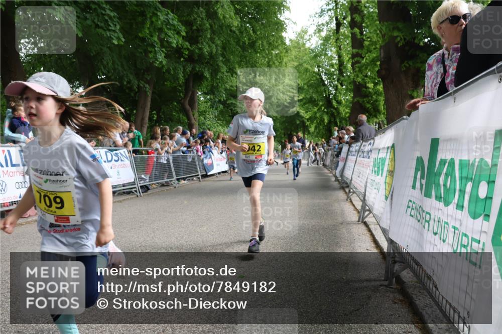 17.05.2025 - Störlauf Strokosch-Dieckow http://msf.ph/oto/7849182 17.05.2025 14:14:22 Ziel 109, 1214, 42 meine-sportfotos.de