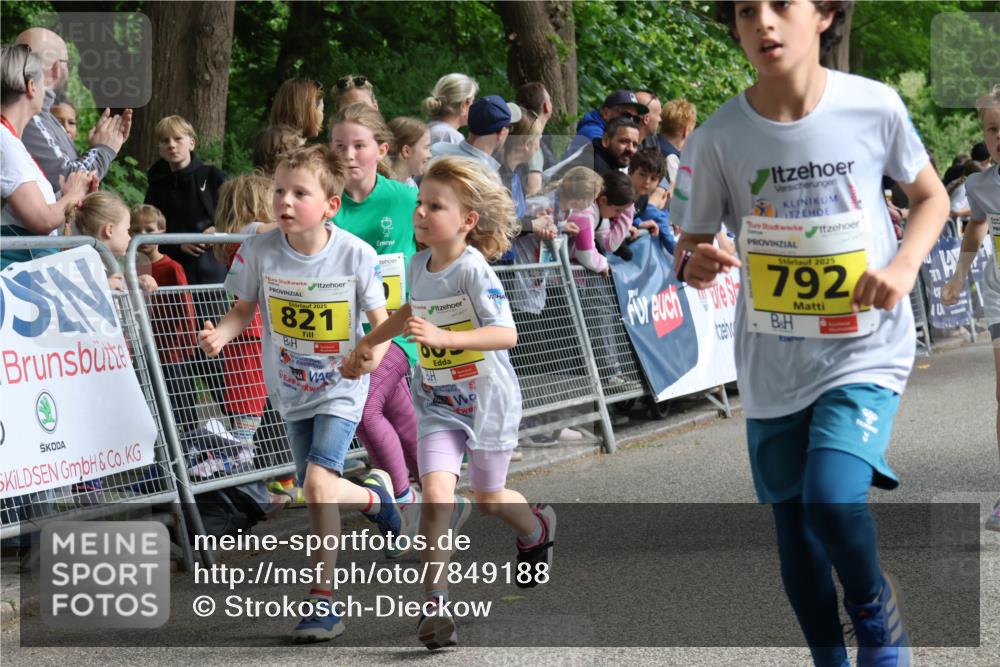 17.05.2025 - Störlauf Strokosch-Dieckow http://msf.ph/oto/7849188 17.05.2025 14:14:25 Ziel 2025, 7920, 2025, 821, 25, 31 meine-sportfotos.de
