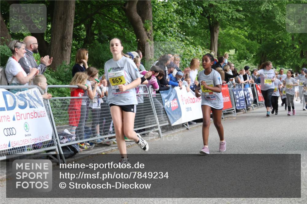 17.05.2025 - Störlauf Strokosch-Dieckow http://msf.ph/oto/7849234 17.05.2025 14:14:52 Ziel 0000, 865, 40, 946, 95 meine-sportfotos.de