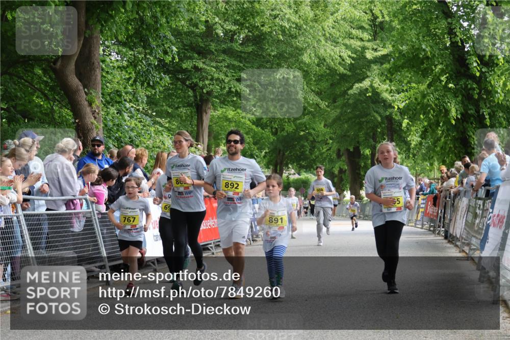 17.05.2025 - Störlauf Strokosch-Dieckow http://msf.ph/oto/7849260 17.05.2025 14:15:07 Ziel 767, 69, 80, 892, 891, 908 meine-sportfotos.de