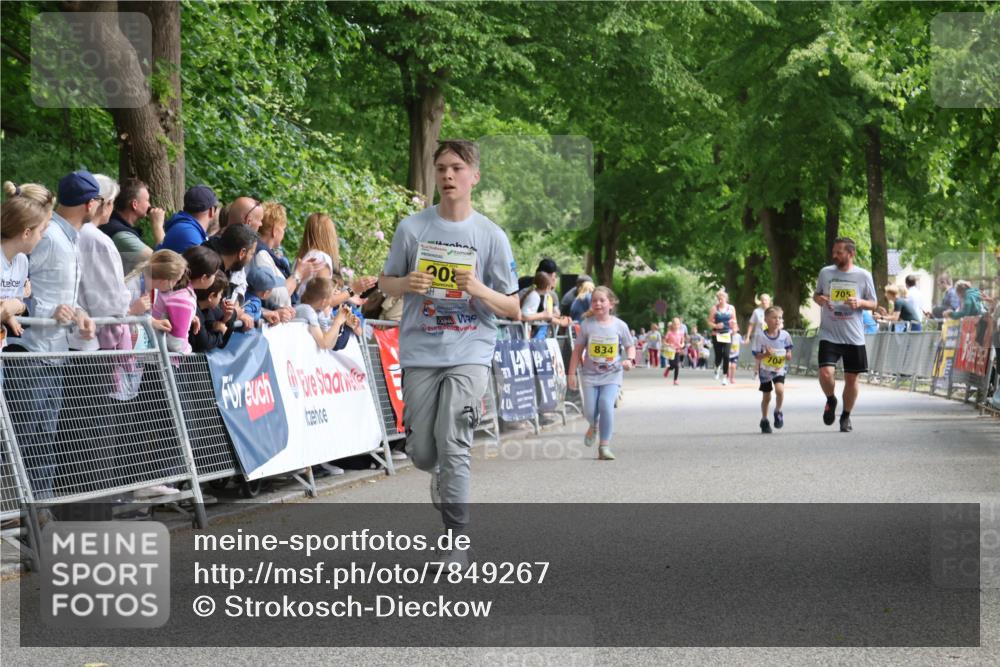 17.05.2025 - Störlauf Strokosch-Dieckow http://msf.ph/oto/7849267 17.05.2025 14:15:11 Ziel 20, 834, 705 meine-sportfotos.de