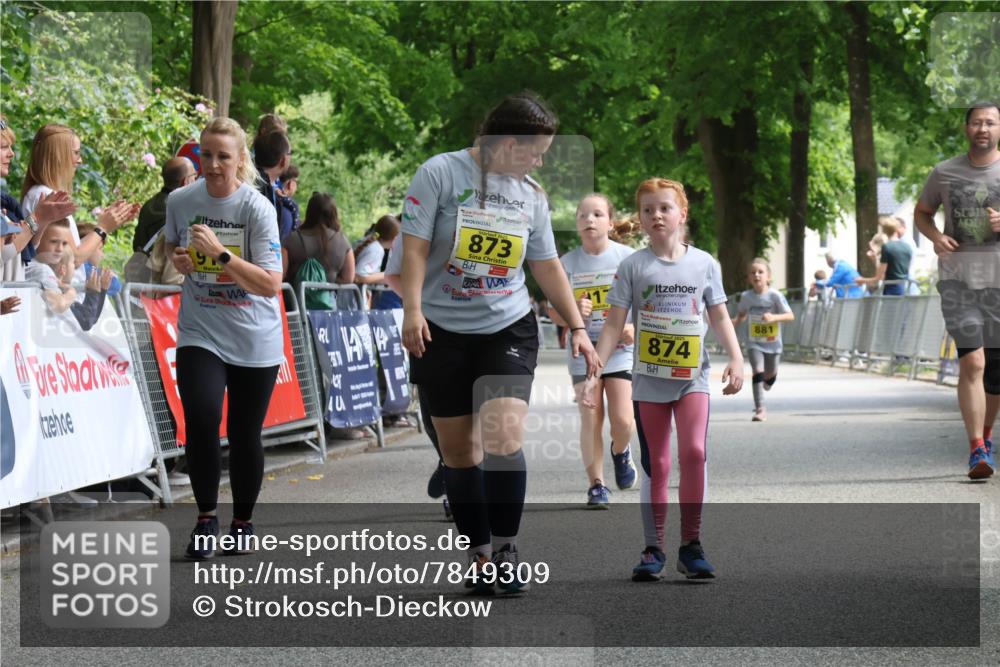 17.05.2025 - Störlauf Strokosch-Dieckow http://msf.ph/oto/7849309 17.05.2025 14:15:44 Ziel 40, 873, 874, 881 meine-sportfotos.de