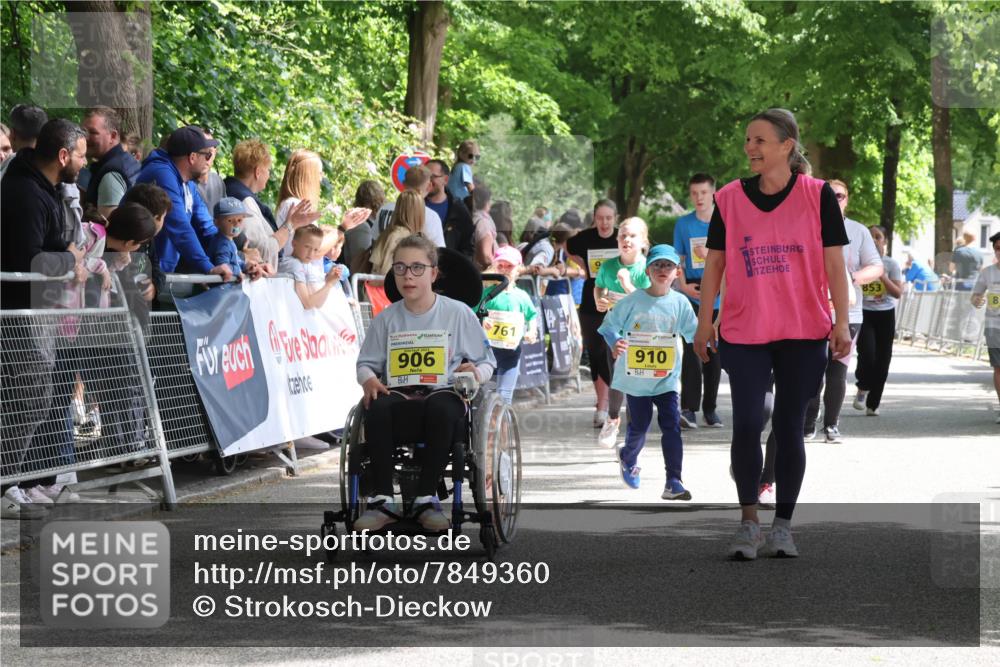 17.05.2025 - Störlauf Strokosch-Dieckow http://msf.ph/oto/7849360 17.05.2025 14:16:23 Ziel 906, 761, 910, 853 meine-sportfotos.de