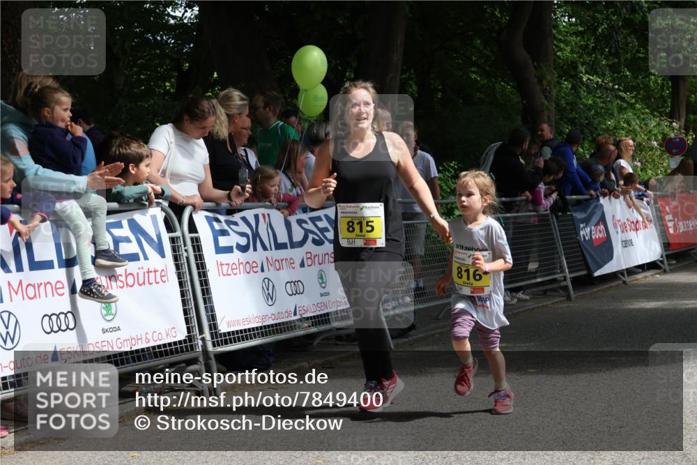 17.05.2025 - Störlauf Strokosch-Dieckow http://msf.ph/oto/7849400 17.05.2025 14:16:38 Ziel 0000, 815, 816 meine-sportfotos.de