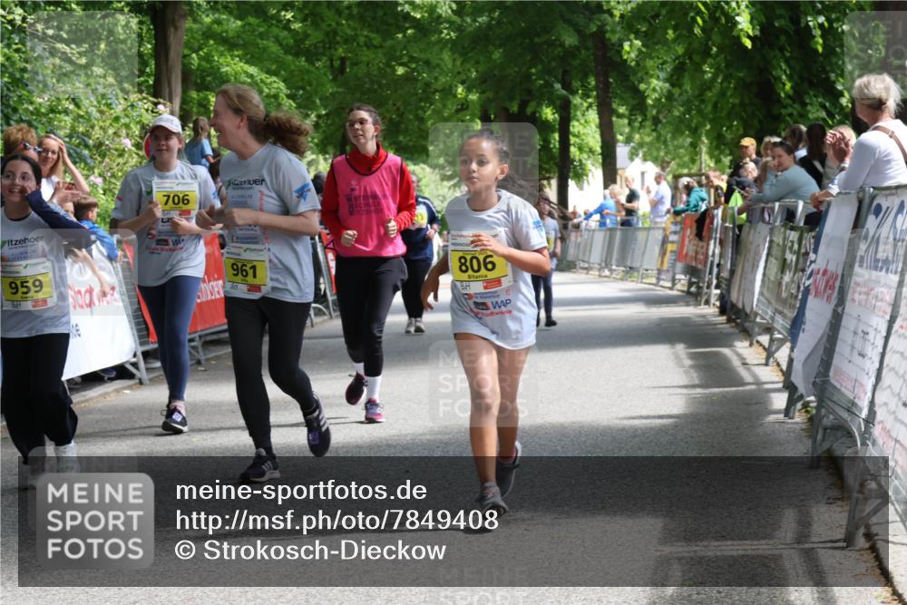 17.05.2025 - Störlauf Strokosch-Dieckow http://msf.ph/oto/7849408 17.05.2025 14:16:46 Ziel 959, 706, 961, 806 meine-sportfotos.de