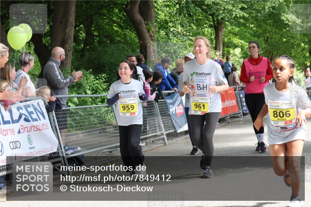 17.05.2025 - Störlauf Strokosch-Dieckow http://msf.ph/oto/7849412 17.05.2025 14:16:47 Ziel 959, 961, 40, 2025, 806 meine-sportfotos.de