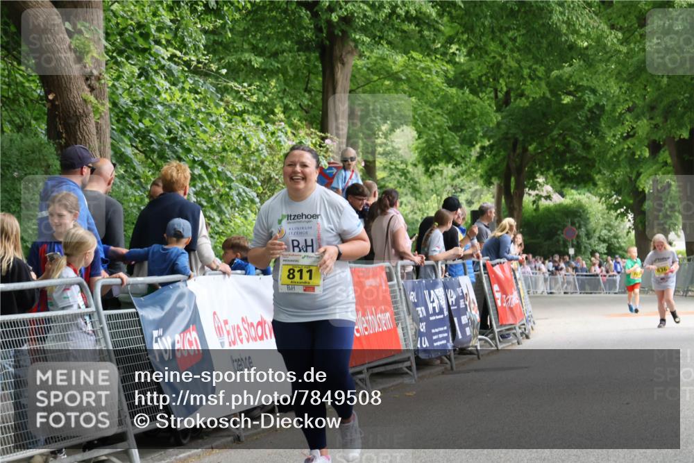 17.05.2025 - Störlauf Strokosch-Dieckow http://msf.ph/oto/7849508 17.05.2025 14:19:16 Ziel 811, 836 meine-sportfotos.de