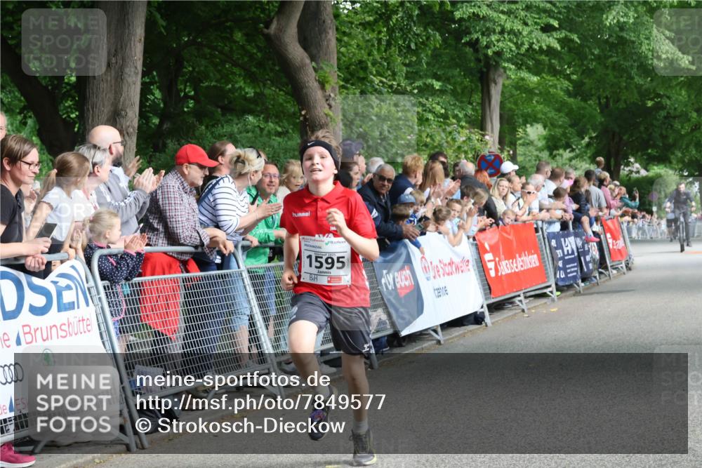 17.05.2025 - Störlauf Strokosch-Dieckow http://msf.ph/oto/7849577 17.05.2025 14:37:20 Ziel 1595 meine-sportfotos.de