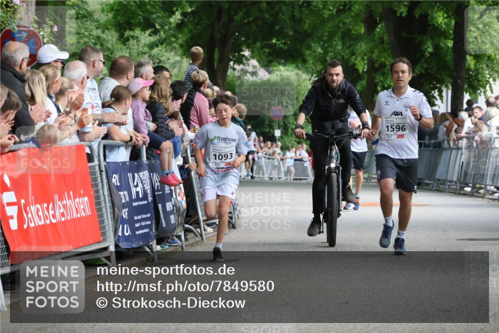 17.05.2025 - Störlauf Strokosch-Dieckow http://msf.ph/oto/7849580 17.05.2025 14:37:25 Ziel 40, 1093, 1596 meine-sportfotos.de