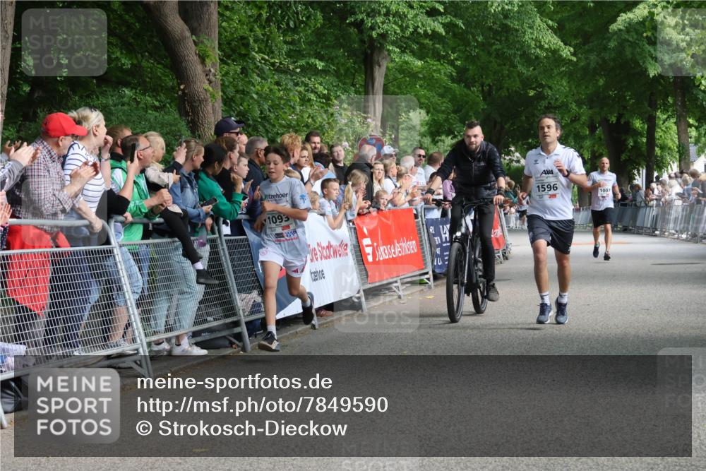 17.05.2025 - Störlauf Strokosch-Dieckow http://msf.ph/oto/7849590 17.05.2025 14:37:28 Ziel 1093, 40, 1596, 1007 meine-sportfotos.de