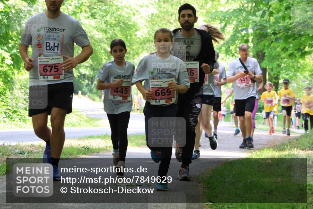 17.05.2025 - Störlauf Strokosch-Dieckow http://msf.ph/oto/7849629 17.05.2025 13:55:13 Laufen 675, 445, 2025, 669, 16, 441, 506, 529 meine-sportfotos.de