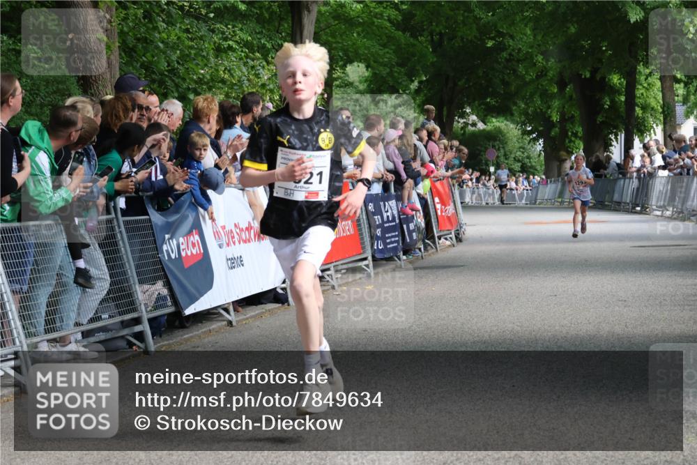 17.05.2025 - Störlauf Strokosch-Dieckow http://msf.ph/oto/7849634 17.05.2025 14:38:03 Ziel 21, 129 meine-sportfotos.de