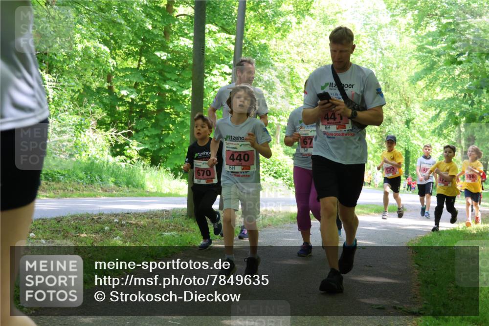 17.05.2025 - Störlauf Strokosch-Dieckow http://msf.ph/oto/7849635 17.05.2025 13:55:18 Laufen 670, 440, 67, 441, 529, 506 meine-sportfotos.de