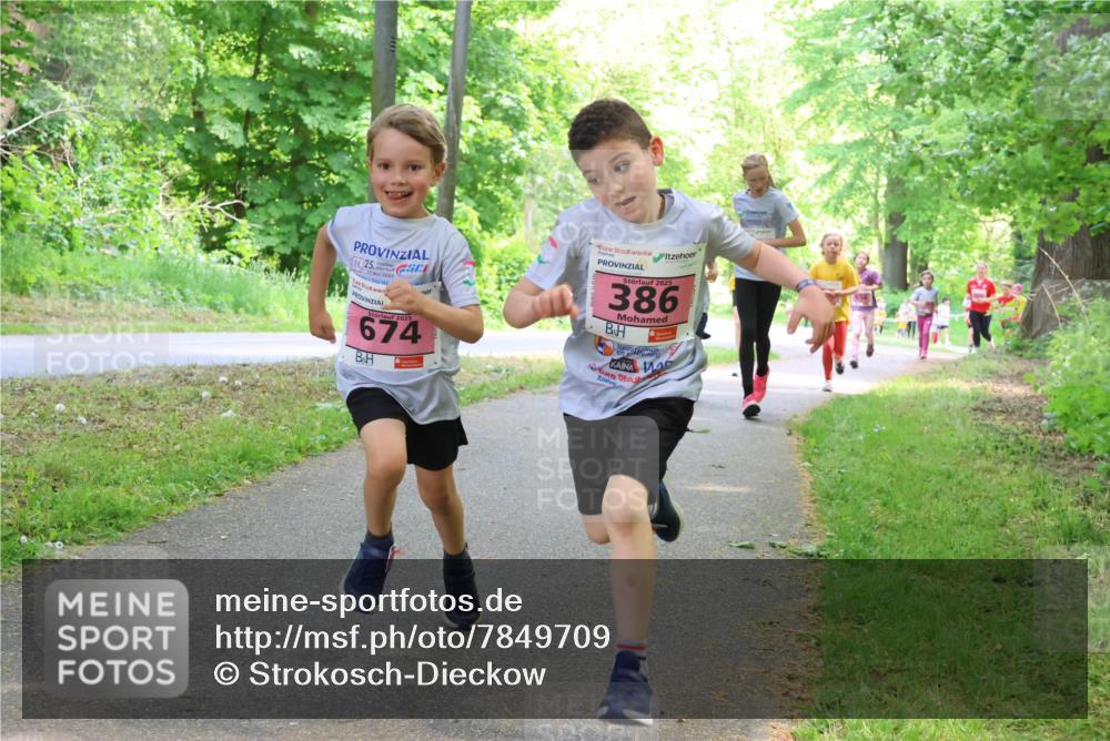 17.05.2025 - Störlauf Strokosch-Dieckow http://msf.ph/oto/7849709 17.05.2025 13:55:40 Laufen 25, 17, 2025, 2025, 674, 2025, 386 meine-sportfotos.de