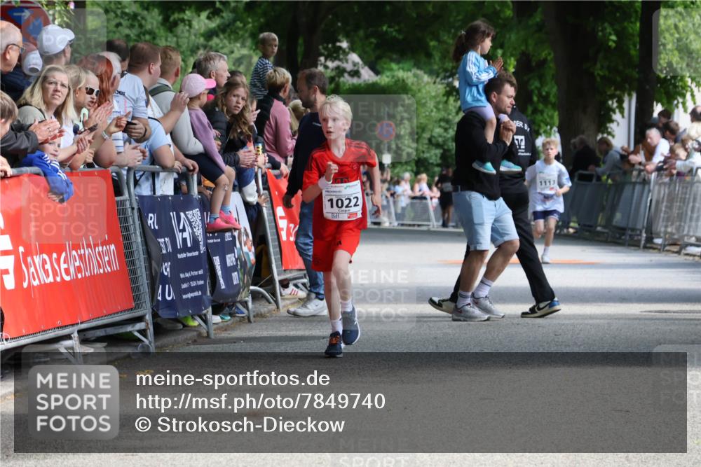 17.05.2025 - Störlauf Strokosch-Dieckow http://msf.ph/oto/7849740 17.05.2025 14:39:45 Ziel 4, 7, 25524, 1022, 1113 meine-sportfotos.de