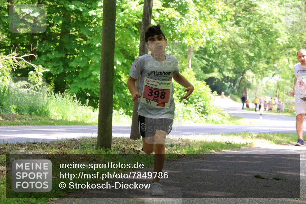 17.05.2025 - Störlauf Strokosch-Dieckow http://msf.ph/oto/7849786 17.05.2025 13:55:58 Laufen 2025, 398, 39 meine-sportfotos.de