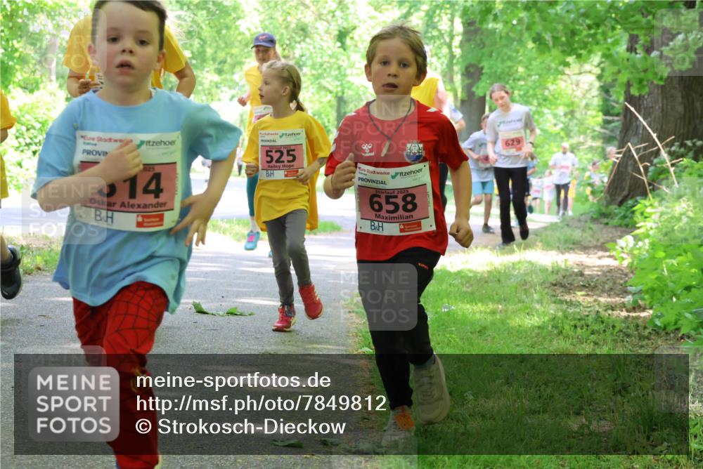 17.05.2025 - Störlauf Strokosch-Dieckow http://msf.ph/oto/7849812 17.05.2025 13:56:03 Laufen 025, 14, 525, 2025, 658, 629 meine-sportfotos.de