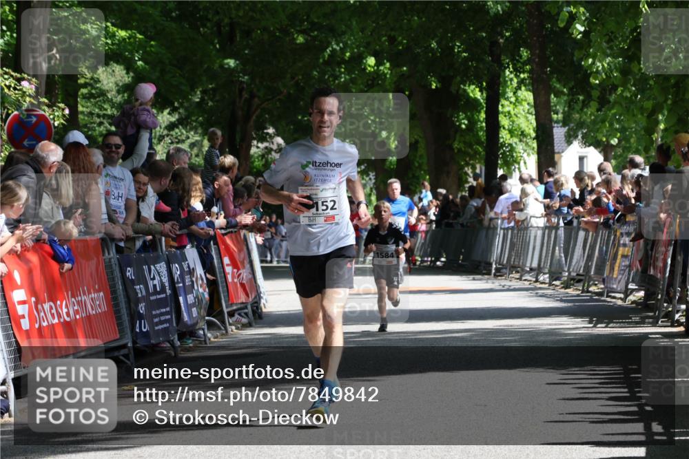 17.05.2025 - Störlauf Strokosch-Dieckow http://msf.ph/oto/7849842 17.05.2025 14:41:02 Ziel 152, 77, 40, 1584 meine-sportfotos.de
