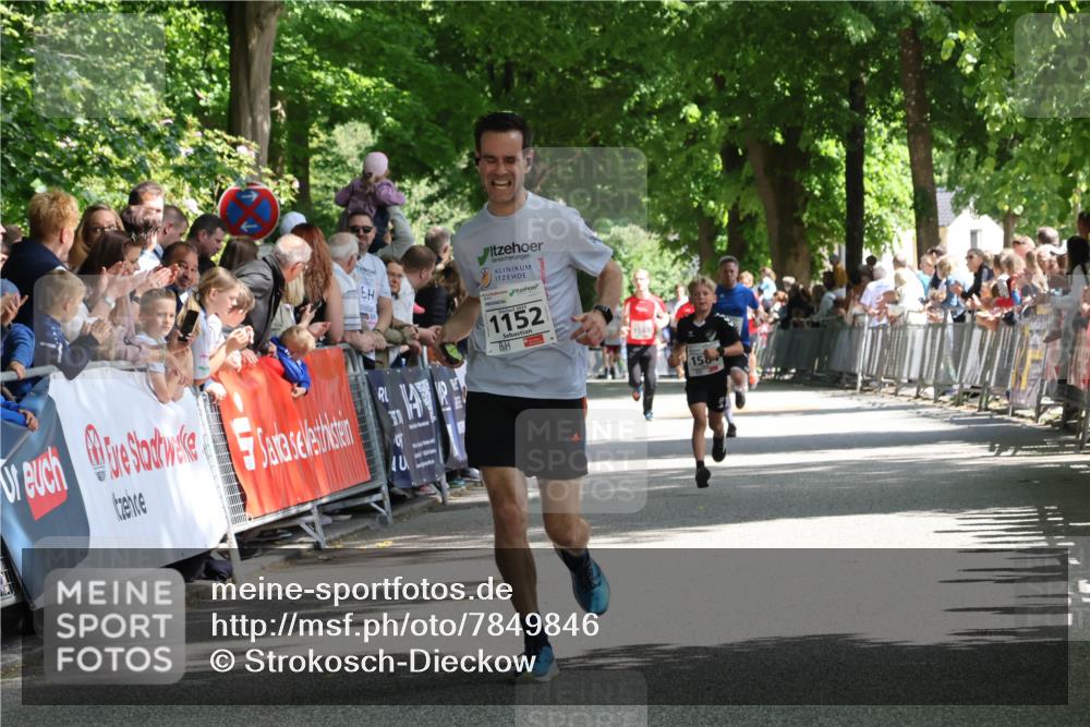 17.05.2025 - Störlauf Strokosch-Dieckow http://msf.ph/oto/7849846 17.05.2025 14:41:03 Ziel 1152, 40, 1543, 1584 meine-sportfotos.de
