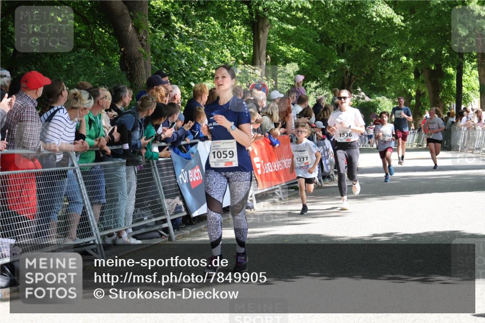 17.05.2025 - Störlauf Strokosch-Dieckow http://msf.ph/oto/7849905 17.05.2025 14:41:31 Ziel 1059, 1277, 1536, 1094, 155 meine-sportfotos.de