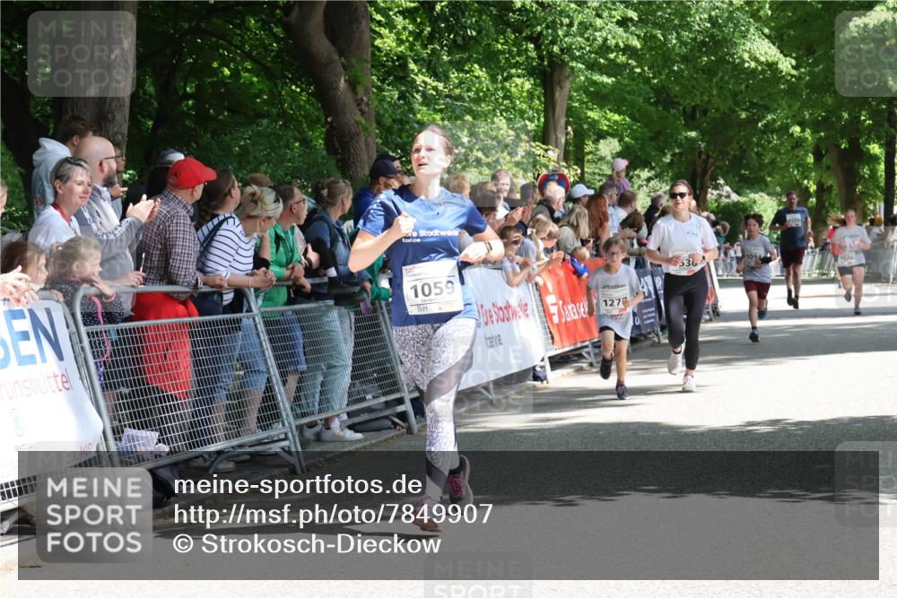17.05.2025 - Störlauf Strokosch-Dieckow http://msf.ph/oto/7849907 17.05.2025 14:41:32 Ziel 1059, 127, 536, 1094, 4555, 1620 meine-sportfotos.de