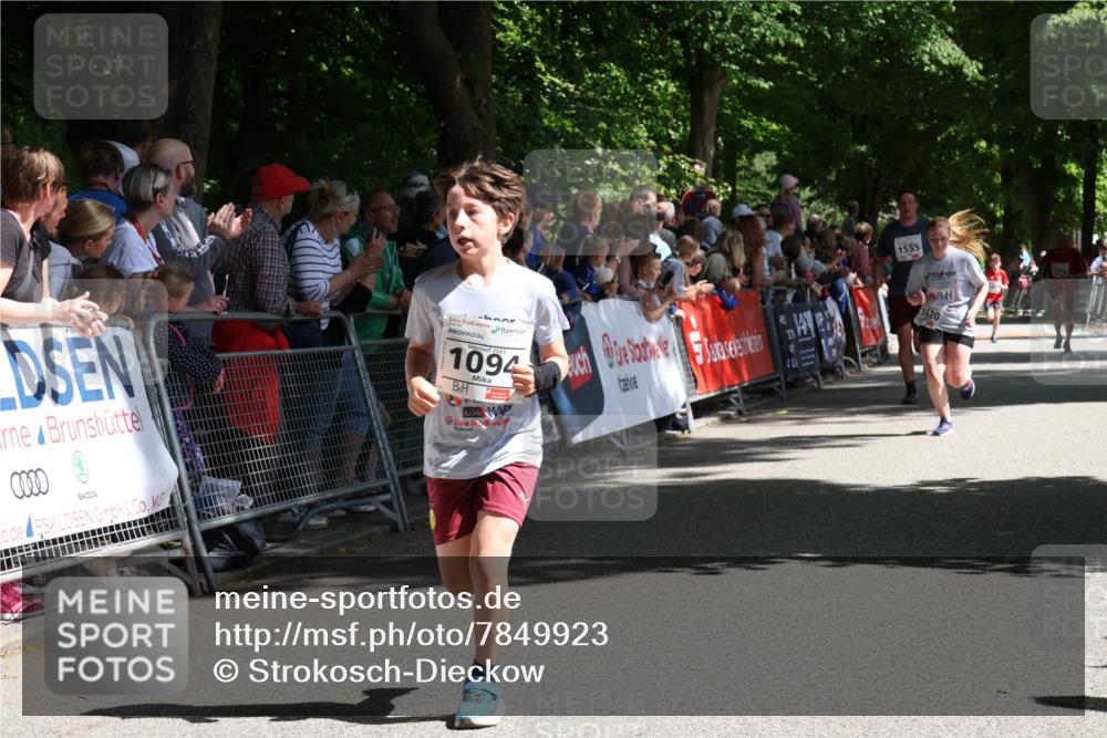 17.05.2025 - Störlauf Strokosch-Dieckow http://msf.ph/oto/7849923 17.05.2025 14:41:36 Ziel 2025, 1094, 1555, 1620 meine-sportfotos.de