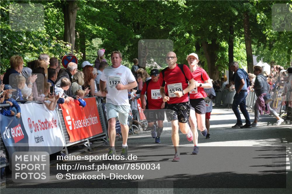 17.05.2025 - Störlauf Strokosch-Dieckow http://msf.ph/oto/7850034 17.05.2025 14:42:28 Ziel 1127, 1518, 1520, 42 meine-sportfotos.de