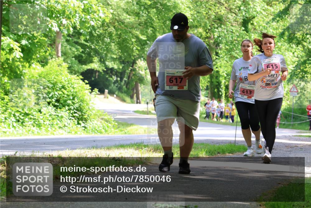 17.05.2025 - Störlauf Strokosch-Dieckow http://msf.ph/oto/7850046 17.05.2025 13:57:19 Laufen 617, 413, 615 meine-sportfotos.de