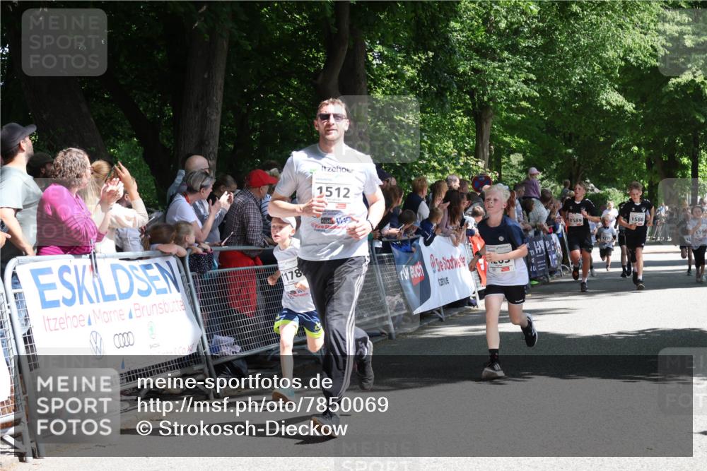 17.05.2025 - Störlauf Strokosch-Dieckow http://msf.ph/oto/7850069 17.05.2025 14:42:49 Ziel 0000, 0, 1178, 1512, 1589, 1588, 1396 meine-sportfotos.de