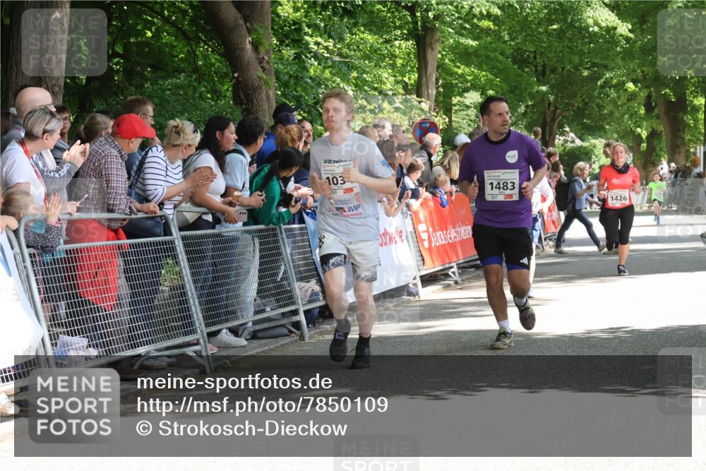 17.05.2025 - Störlauf Strokosch-Dieckow http://msf.ph/oto/7850109 17.05.2025 14:43:02 Ziel 103, 1483, 1426 meine-sportfotos.de