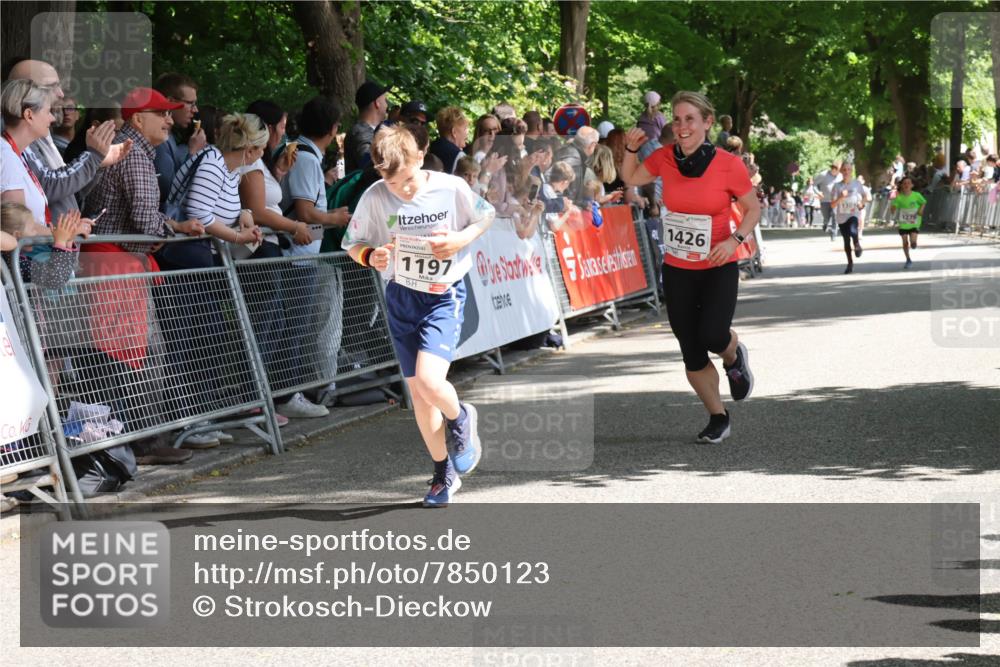 17.05.2025 - Störlauf Strokosch-Dieckow http://msf.ph/oto/7850123 17.05.2025 14:43:05 Ziel 1197, 1426, 1302, 1275 meine-sportfotos.de