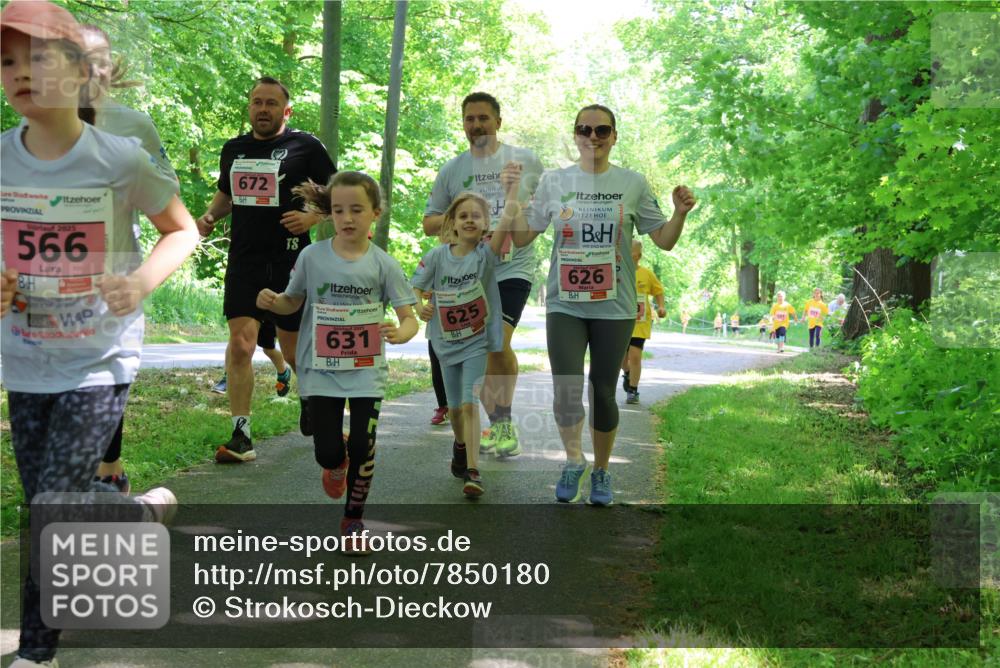 17.05.2025 - Störlauf Strokosch-Dieckow http://msf.ph/oto/7850180 17.05.2025 13:58:05 Laufen 2025, 566, 672, 631, 625, 626 meine-sportfotos.de