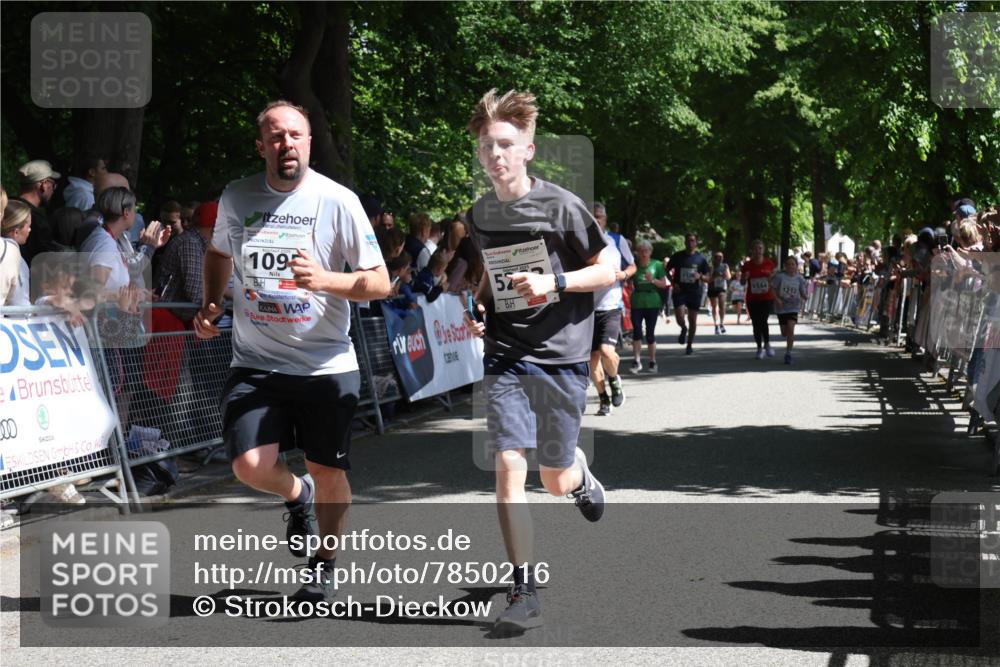 17.05.2025 - Störlauf Strokosch-Dieckow http://msf.ph/oto/7850216 17.05.2025 14:44:04 Ziel 109, 52, 1544, 1212 meine-sportfotos.de