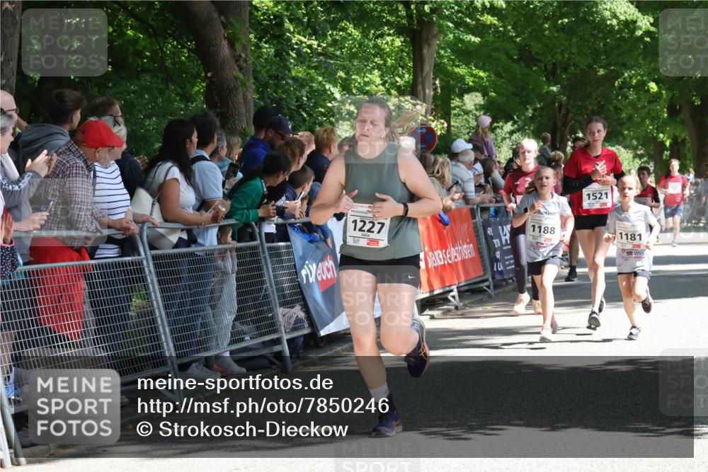17.05.2025 - Störlauf Strokosch-Dieckow http://msf.ph/oto/7850246 17.05.2025 14:44:13 Ziel 1227, 40, 1188, 1521, 1181 meine-sportfotos.de