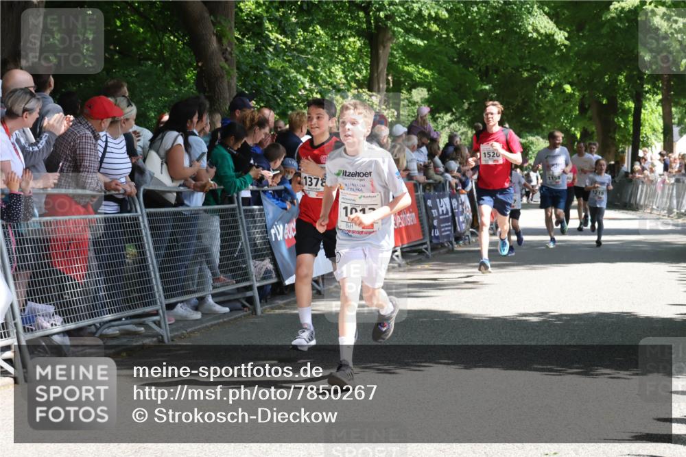 17.05.2025 - Störlauf Strokosch-Dieckow http://msf.ph/oto/7850267 17.05.2025 14:44:19 Ziel 1378, 101, 1520, 1158, 1219 meine-sportfotos.de