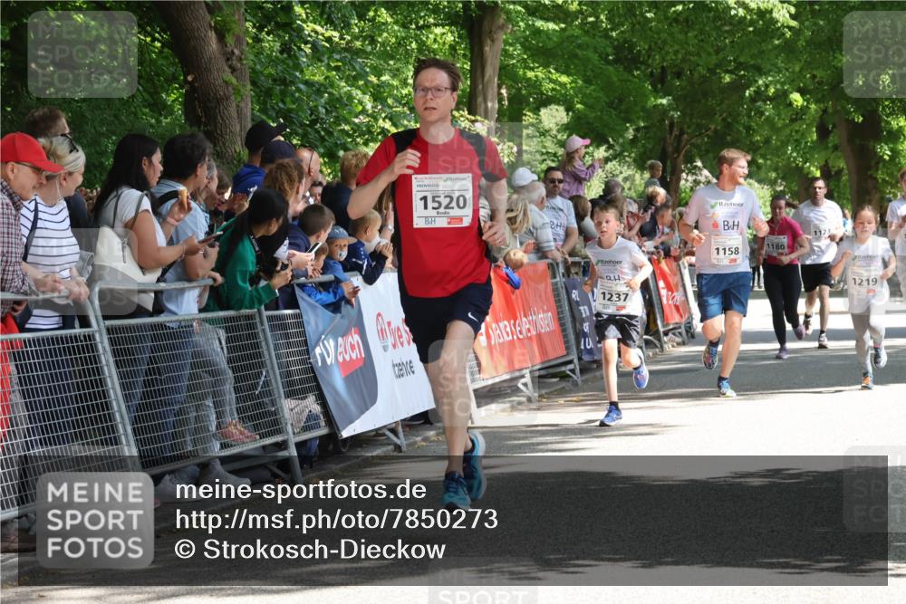 17.05.2025 - Störlauf Strokosch-Dieckow http://msf.ph/oto/7850273 17.05.2025 14:44:20 Ziel 1520, 40, 1237, 1158, 1180, 1123, 1219 meine-sportfotos.de