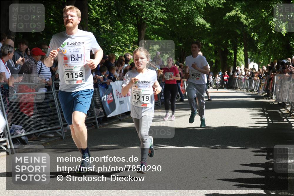 17.05.2025 - Störlauf Strokosch-Dieckow http://msf.ph/oto/7850290 17.05.2025 14:44:24 Ziel 1158, 1219, 118, 1662 meine-sportfotos.de